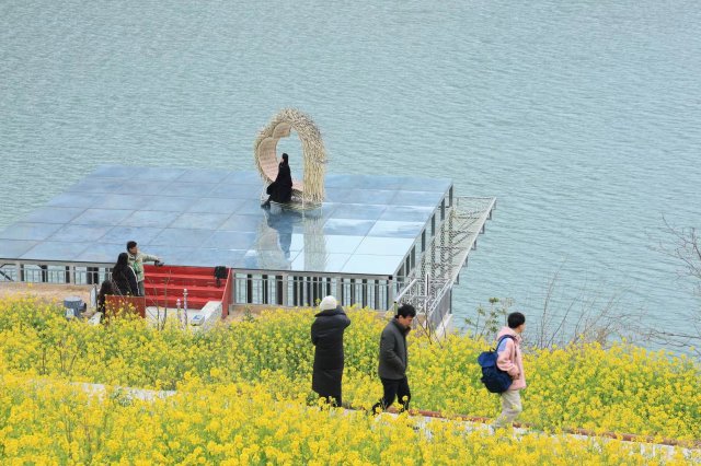 أ徰