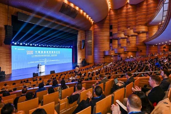 �й���������������̳����