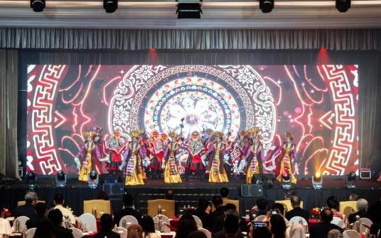 ȫ�������ά�Ի�����¼��º��������Ǿٰ�