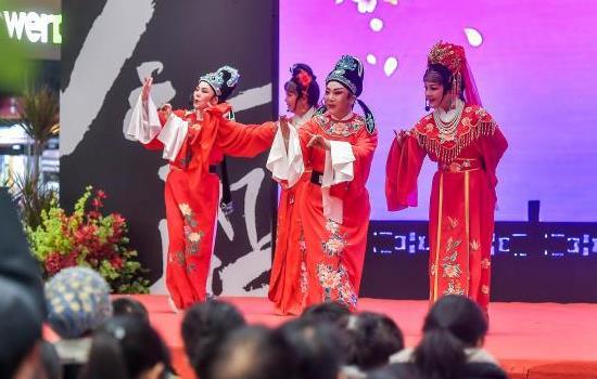 ��³ľ�롰Ⱥ�ڴ�������ʽ����