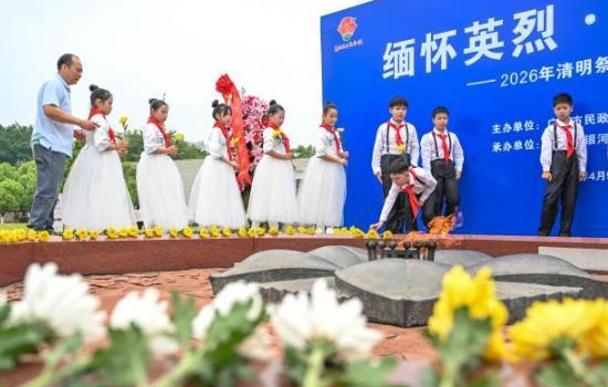 ���ݾ��С�Ӣ�ۻ���Ӣ�۳ǡ���������Ӣ�һ